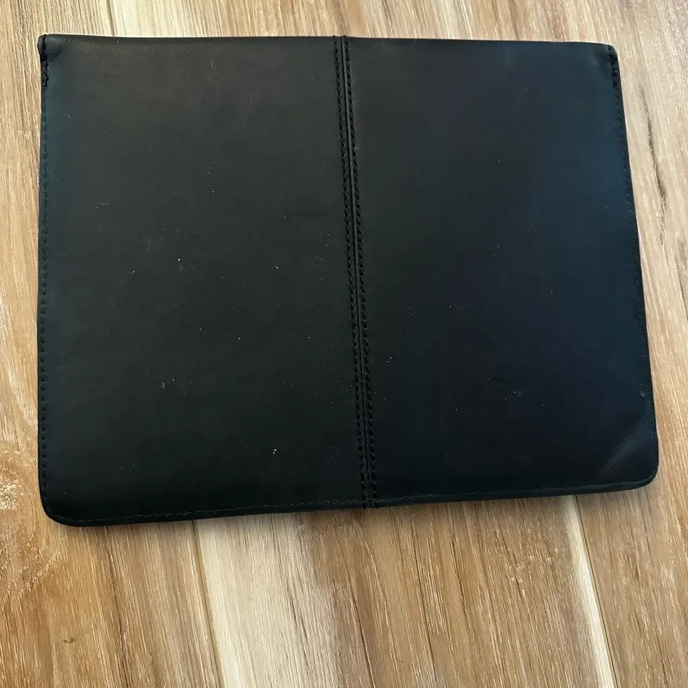 Targus Leather Slip Case for IPad
